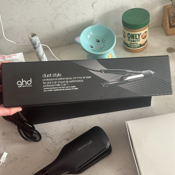 ghd Duet Style - in Black - Picture 3 of 3